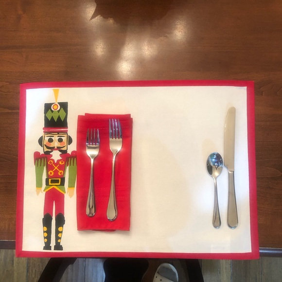 Soldier-6 Holiday Dinner Placemats❗️ - Picture 2 of 5